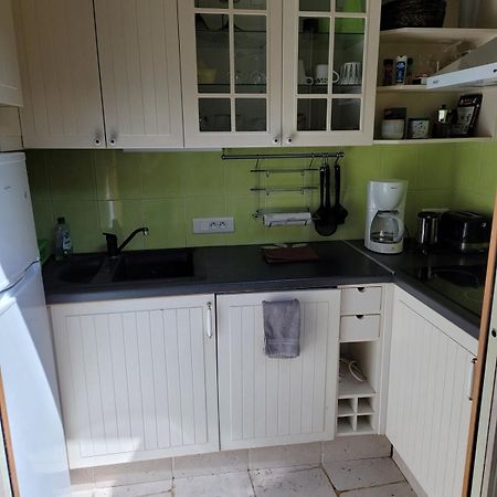 Gite Milly - 2 Studios En Coeur De Ville Milly-la-Foret Quarto foto