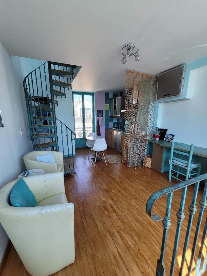 Gite Milly - 2 Studios En Coeur De Ville Milly-la-Foret Exterior foto