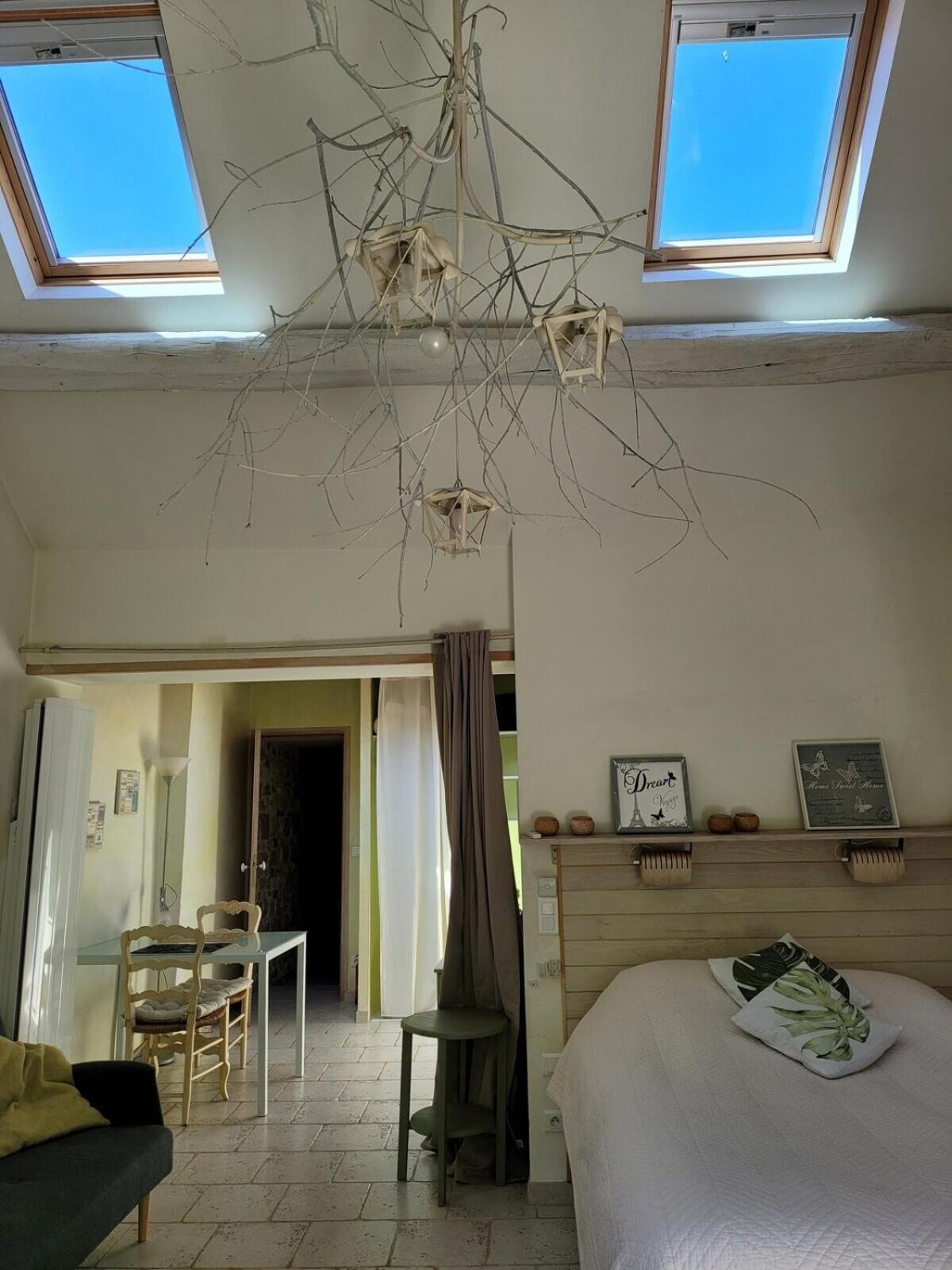 Gite Milly - 2 Studios En Coeur De Ville Milly-la-Foret Quarto foto