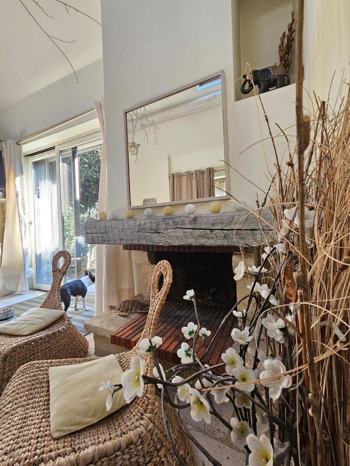 Gite Milly - 2 Studios En Coeur De Ville Milly-la-Foret Exterior foto